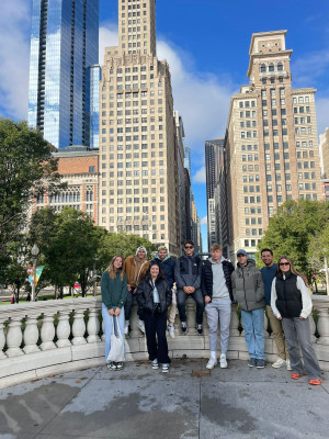 HU students in a student trip in Chicago.